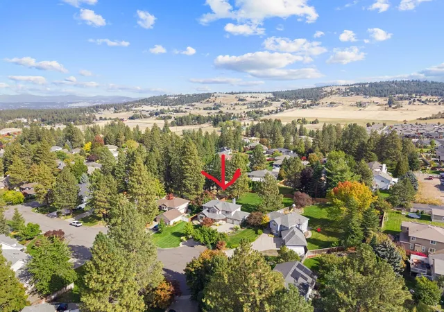 Photo 4 of Single family home for sale at 4129 S Lloyd Rd, Spokane, WA 99223 | MLS# 202625412 | Listing updated on 2026-10-07