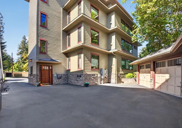 Photo 4 of Condo for sale at 2 E Sumner Ave, Spokane, WA 99202 | MLS# 202625415 | Listing updated on 2026-10-07