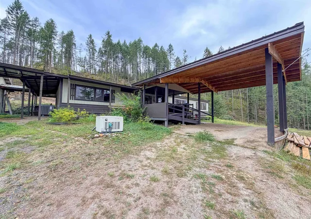 Photo 3 of Manufactured home for sale at 1783 Dearinger Rd, Addy, WA 99101 | MLS# 202625422 | Listing updated on 2026-10-07