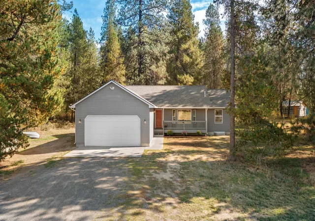 Photo 2 of Single family home for sale at 37106 N Muehle Rd, Elk, WA 99009 | MLS# 202625426 | Listing updated on 2026-10-08