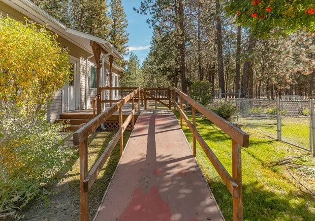 Photo 4 of Single family home for sale at 1820 W Dogwood Ln, Spokane, WA 99224 | MLS# 202625430 | Listing updated on 2026-10-07