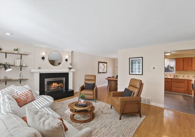 Photo 4 of Single family home for sale at 1515 E 39th Avenue, Spokane, WA 99203 | MLS# 202625433 | Listing updated on 2026-10-07