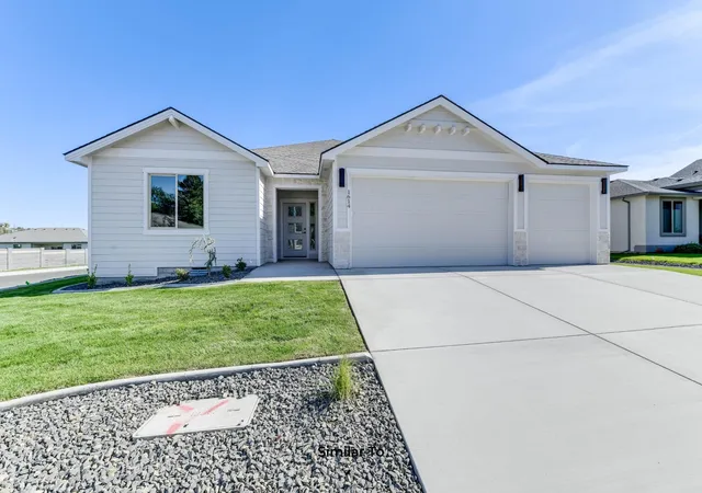 Photo 2 of Single family home for sale at 1425 N High Desert Dr, Deer Park, WA 99006 | MLS# 202625439 | Listing updated on 2026-10-07