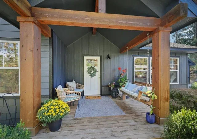 Photo 3 of Sale Pending at 11506 N Rockaway Dr, Spokane, WA 99218 | MLS# 202625440 | Listing updated on 2026-10-09