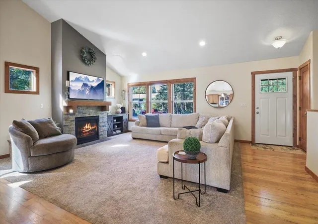 Photo 3 of Sale Pending at 11506 N Rockaway Dr, Spokane, WA 99218 | MLS# 202625440 | Listing updated on 2026-10-09
