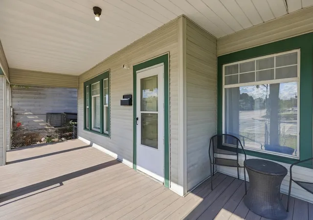 Photo 2 of Single family home for sale at 1923 E Mission Ave, Spokane, WA 99202 | MLS# 202625446 | Listing updated on 2026-10-08