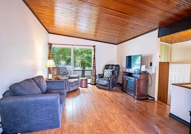 Photo 3 of Single family home for sale at 10711 E 16th Avenue, Spokane Valley, WA 99206 | MLS# 202625449 | Listing updated on 2026-10-08