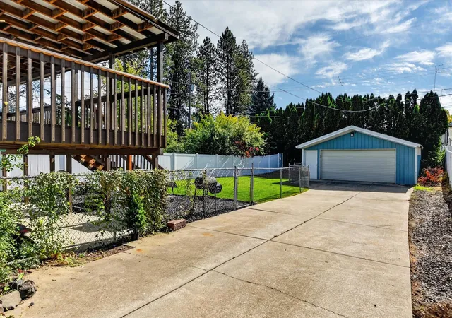 Photo 3 of Single family home for sale at 4107 W Olympic Ave, Spokane, WA 99205 | MLS# 202625451 | Listing updated on 2026-10-08