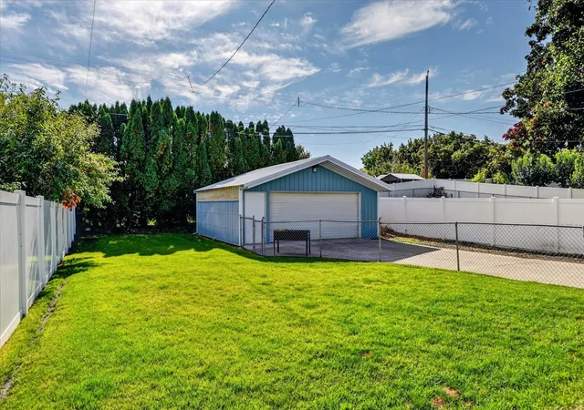 Photo 3 of Single family home for sale at 4107 W Olympic Ave, Spokane, WA 99205 | MLS# 202625451 | Listing updated on 2026-10-08