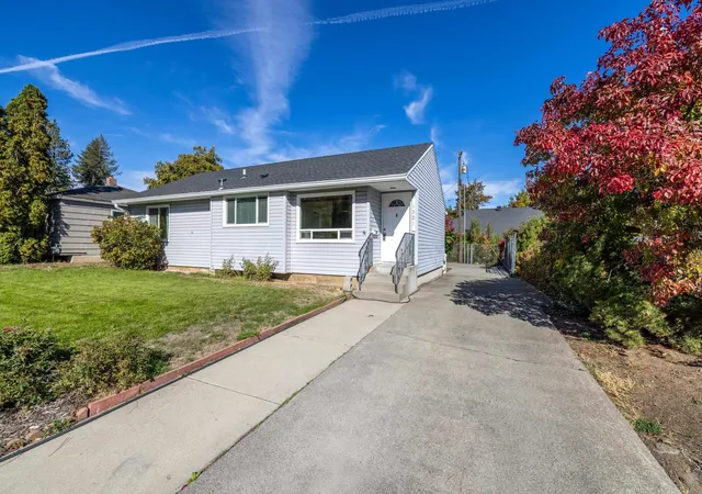 Single family home for sale at 1321 E 33rd Avenue, Spokane, WA 99203 | MLS# 202625455