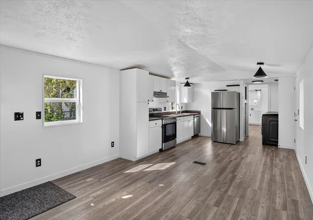 Photo 2 of Manufactured home for sale at 19625 E Wellesley Ave, Spokane Valley, WA 99027 | MLS# 202625473 | Listing updated on 2026-10-08