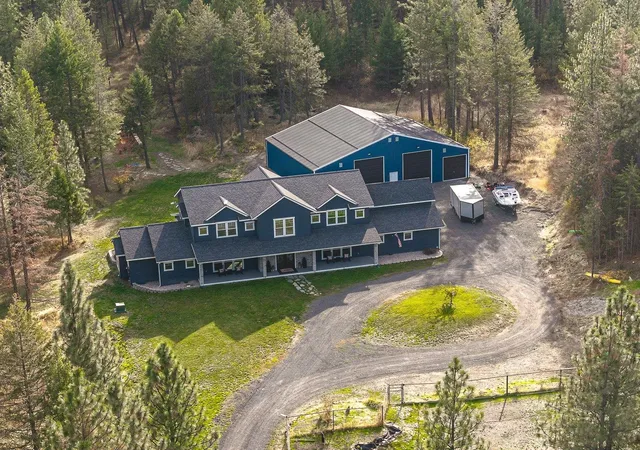 Single family home for sale at 12100 N Craig Rd, Nine Mile Falls, WA 99026 | MLS# 202625475