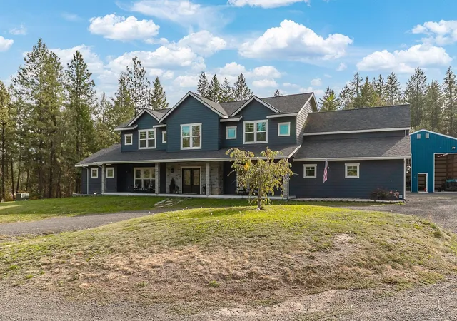 Photo 1 of Single family home for sale at 12100 N Craig Rd, Nine Mile Falls, WA 99026 | MLS# 202625475 | Listing updated on 2026-10-29