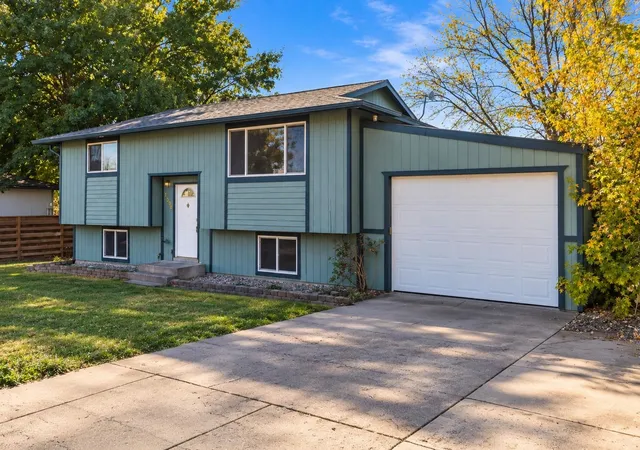 Photo 2 of Single family home for sale at 1309 Pineview St, Cheney, WA 99004 | MLS# 202625476 | Listing updated on 2026-10-08