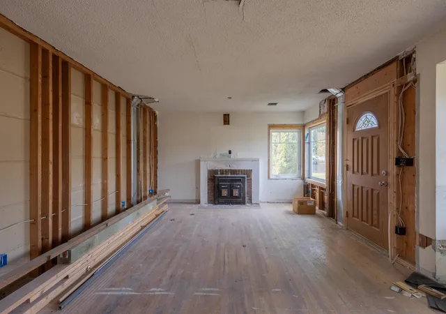 Photo 4 of Single family home for sale at 4915 N Lincoln St, Spokane, WA 99205 | MLS# 202625478 | Listing updated on 2026-10-08
