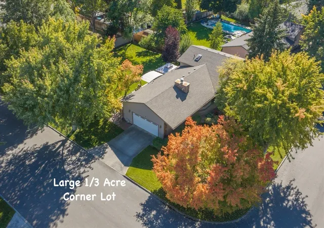 Photo 3 of Single family home for sale at 11720 E 35th Avenue, Spokane Valley, WA 99206 | MLS# 202625479 | Listing updated on 2026-10-08