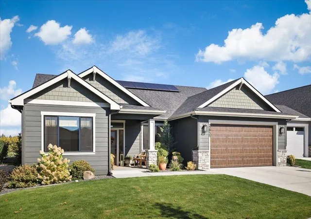 Photo 2 of Single family home for sale at 22935 E Edgewater Ln, Liberty Lake, WA 99019 | MLS# 202625484 | Listing updated on 2026-10-08