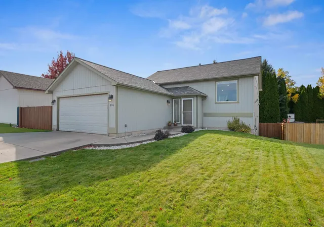 Single family home for sale at 216 S Corbin Ln, Spokane Valley, WA 99016 | MLS# 202625487