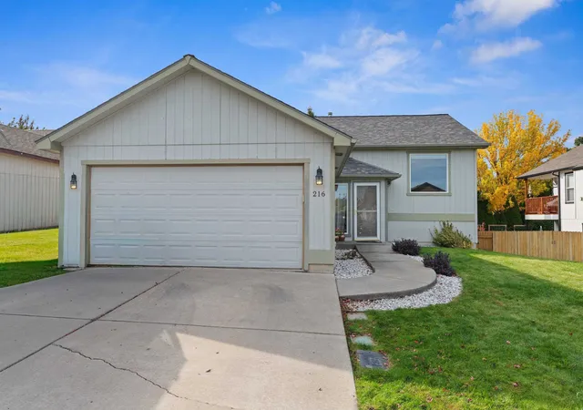 Photo 2 of Single family home for sale at 216 S Corbin Ln, Spokane Valley, WA 99016 | MLS# 202625487 | Listing updated on 2026-10-08