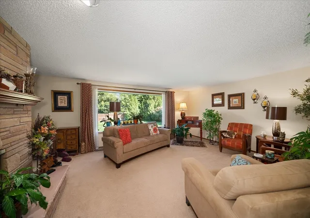 Photo 4 of Single family home for sale at 328 W Brierwood Ave, Spokane, WA 99218 | MLS# 202625500 | Listing updated on 2026-10-08