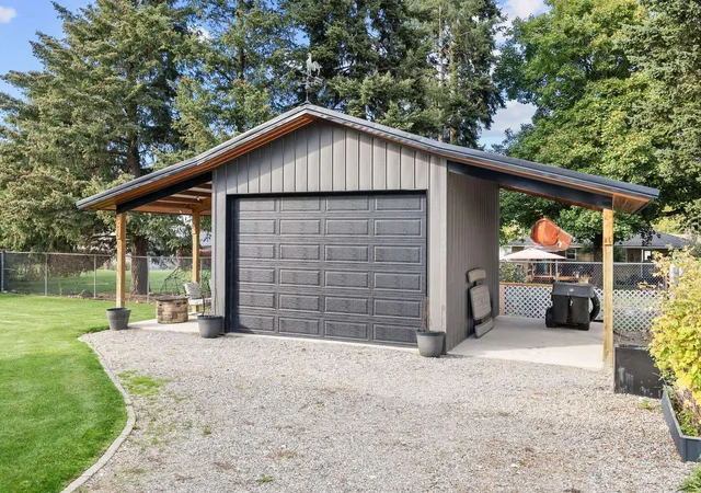Photo 3 of Single family home for sale at 14527 E 10th Avenue, Spokane Valley, WA 99037 | MLS# 202625505 | Listing updated on 2026-10-09