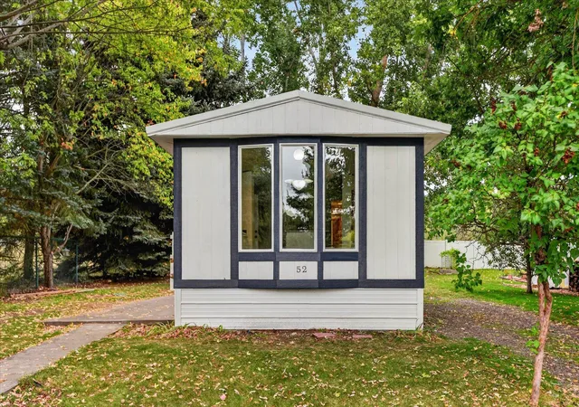 Photo 2 of Manufactured home for sale at 3110 E Chattaroy Rd, Chattaroy, WA 99003 | MLS# 202625513 | Listing updated on 2026-10-09