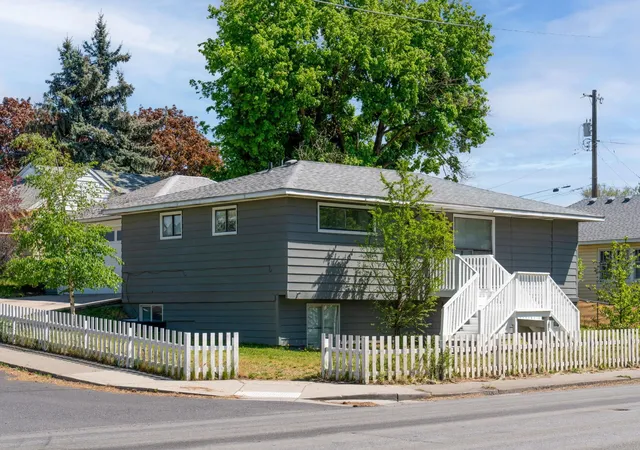 Photo 2 of Single family home for sale at 5724 N Nevada St, Spokane, WA 99208 | MLS# 202625522 | Listing updated on 2026-10-09