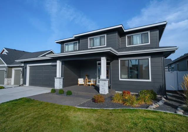 Photo 1 of Single family home for sale at 1748 N Snoqualmie Rd, Liberty Lake, WA 99019 | MLS# 202625525 | Listing updated on 2026-10-09