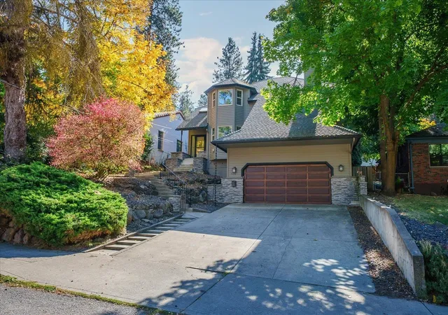 Photo 1 of Single family home for sale at 1114 E 19th Avenue, Spokane, WA 99203 | MLS# 202625527 | Listing updated on 2026-10-09