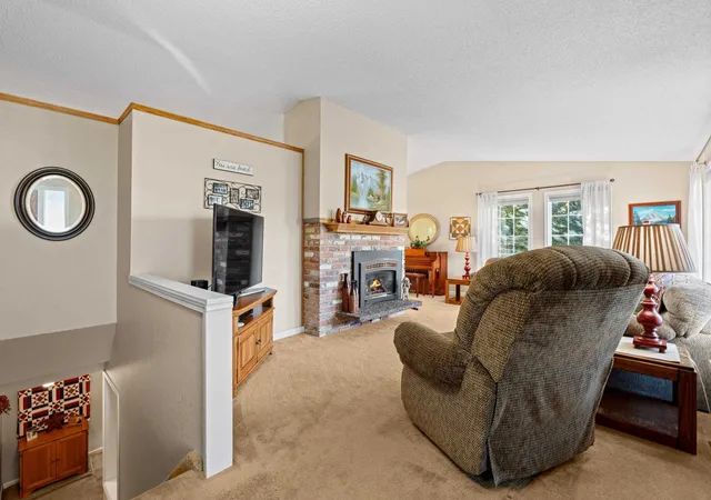 Photo 3 of Single family home for sale at 11106 E 37th Avenue, Spokane Valley, WA 99206 | MLS# 202625537 | Listing updated on 2026-10-09