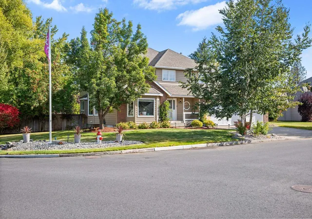 Single family home for sale at 9806 N Ridgecrest Dr, Spokane, WA 99208 | MLS# 202625541