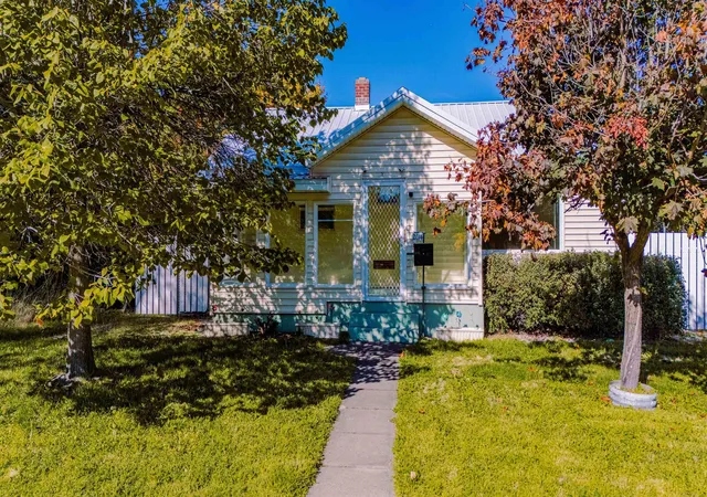 Photo 1 of Single family home for sale at 2014 W Shannon Ave, Spokane, WA 99205 | MLS# 202625543 | Listing updated on 2026-10-09