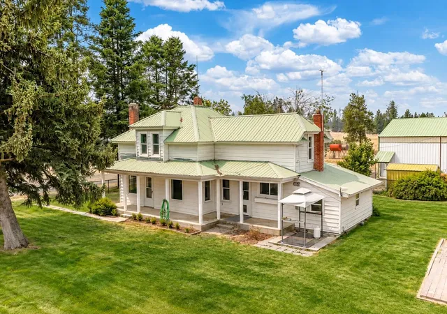Photo 1 of Single family home for sale at 29105 S Cheney Plz Rd, Cheney, WA 99004 | MLS# 202625548 | Listing updated on 2026-10-18