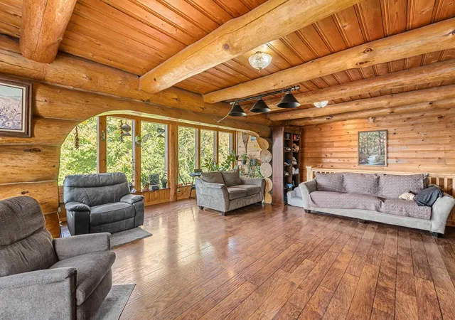 Photo 3 of Single family home for sale at 3885 S 395 Highway, Gifford, WA 99131 | MLS# 202625551 | Listing updated on 2026-10-09