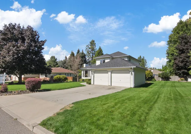 Photo 2 of Single family home for sale at 3515 E Tara Dr, Spokane, WA 99223 | MLS# 202625558 | Listing updated on 2026-10-09