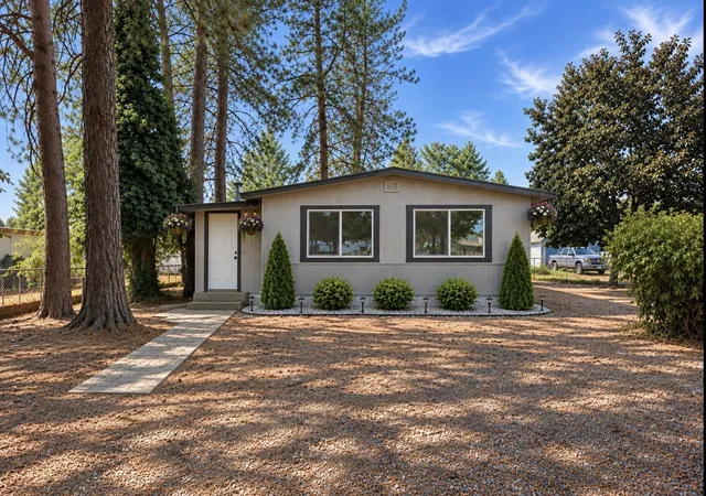 Photo 1 of Manufactured home for sale at 11717 N Freya St, Mead, WA 99021 | MLS# 202625562 | Listing updated on 2026-10-09
