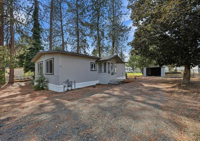 Photo 3 of Manufactured home for sale at 11717 N Freya St, Mead, WA 99021 | MLS# 202625562 | Listing updated on 2026-10-09