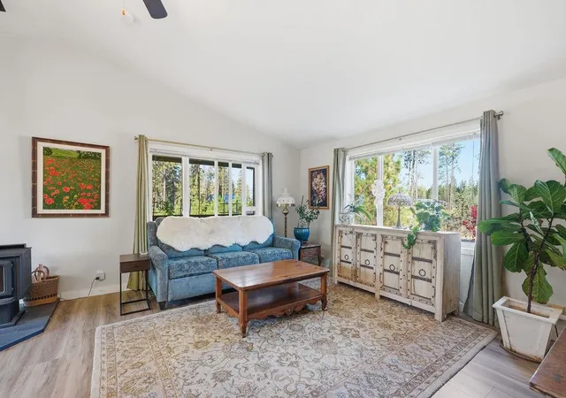 Photo 4 of Manufactured home for sale at 127 W Montgomery Rd, Deer Park, WA 99006 | MLS# 202625564 | Listing updated on 2026-10-09