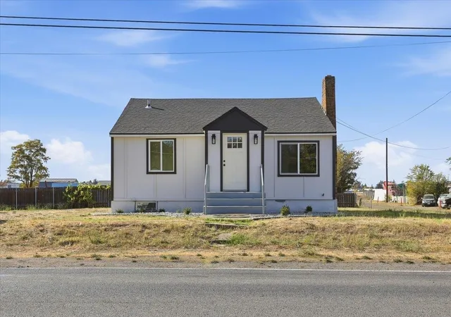 Photo 1 of Single family home for sale at 5321 N Freya St, Spokane, WA 99217 | MLS# 202625565 | Listing updated on 2026-10-09