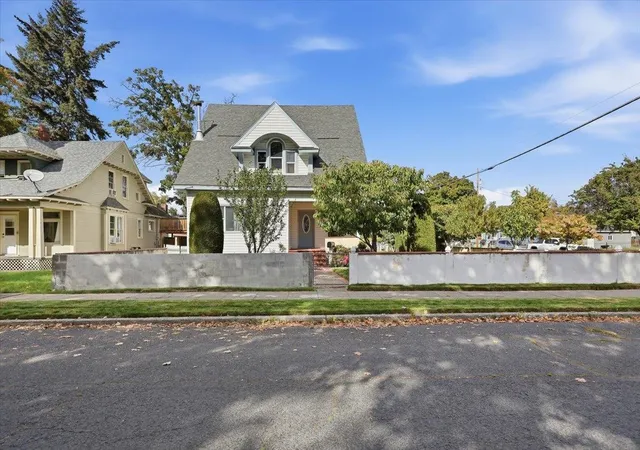 Photo 3 of Single family home for sale at 1202 W Frederick Ave, Spokane, WA 99205 | MLS# 202625570 | Listing updated on 2026-10-09