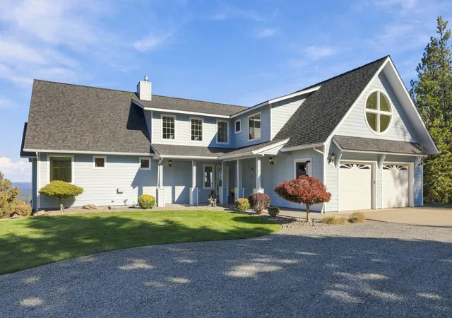 Photo 1 of Single family home for sale at 6809 S Wilcox Ln, Spokane, WA 99206 | MLS# 202625572 | Listing updated on 2026-10-09