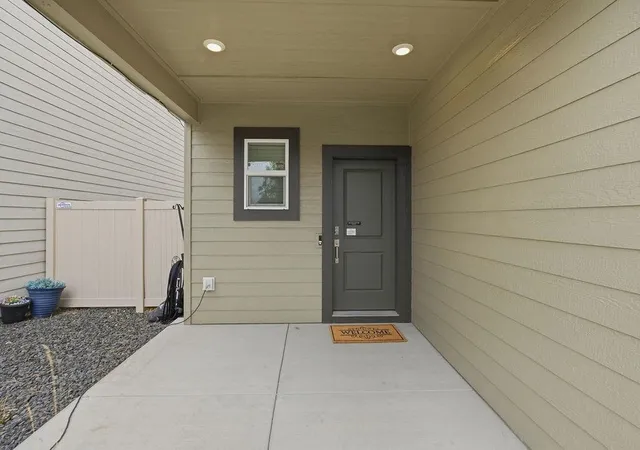 Photo 2 of Single family home for sale at 3717 S Clinton Rd, Spokane, WA 99206 | MLS# 202625580 | Listing updated on 2026-10-16
