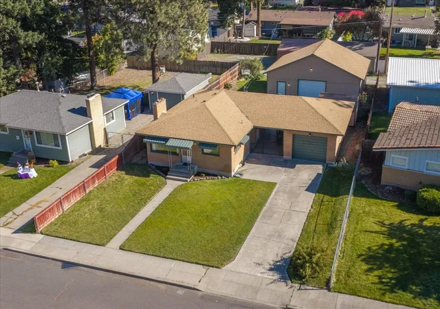 Photo 1 of Single family home for sale at 6804 N Stevens St, Spokane, WA 99208 | MLS# 202625583 | Listing updated on 2026-10-17