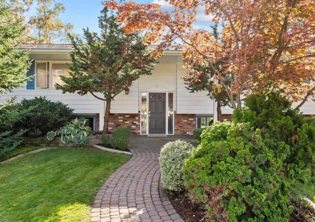 Photo 1 of Single family home for sale at 2504 E 40th Avenue, Spokane, WA 99223 | MLS# 202625591 | Listing updated on 2026-10-09