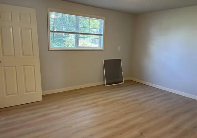 Photo 3 of Single family home for sale at 1808 E Sharp Ave, Spokane, WA 99202 | MLS# 202625599 | Listing updated on 2026-10-16