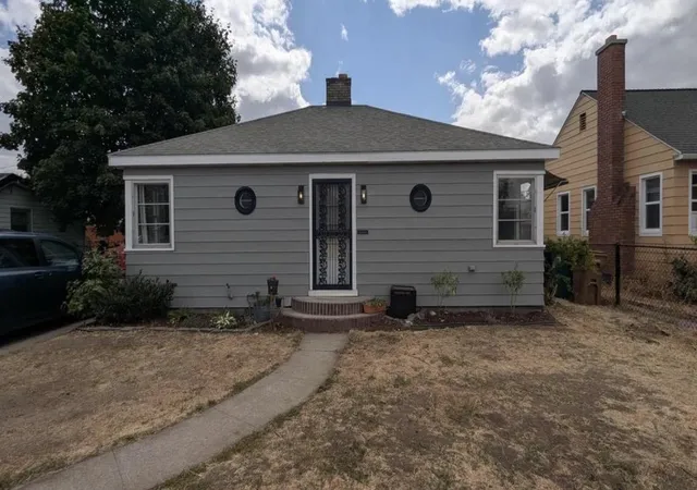 Single family home for sale at 1108 E Wellesley Ave, Spokane, WA 99207 | MLS# 202625601