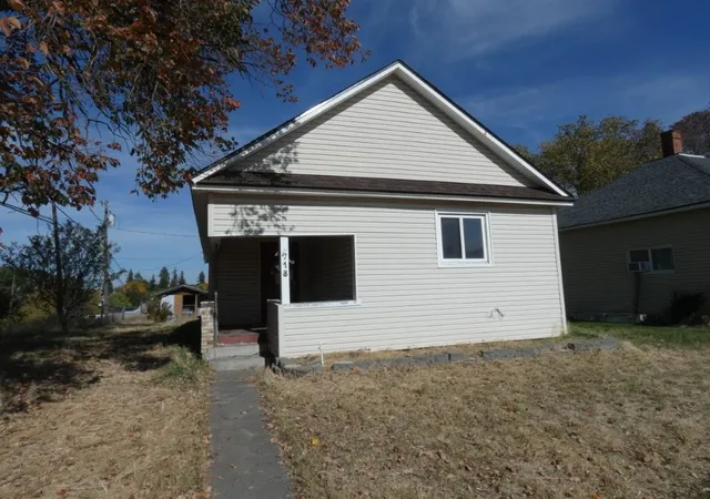 Photo 1 of Single family home for sale at 718 Merriam St, Davenport, WA 99122 | MLS# 202625603 | Listing updated on 2026-10-10