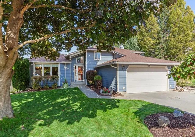 Photo 3 of Single family home for sale at 4203 E 43rd Avenue, Spokane, WA 99223 | MLS# 202625604 | Listing updated on 2026-10-17
