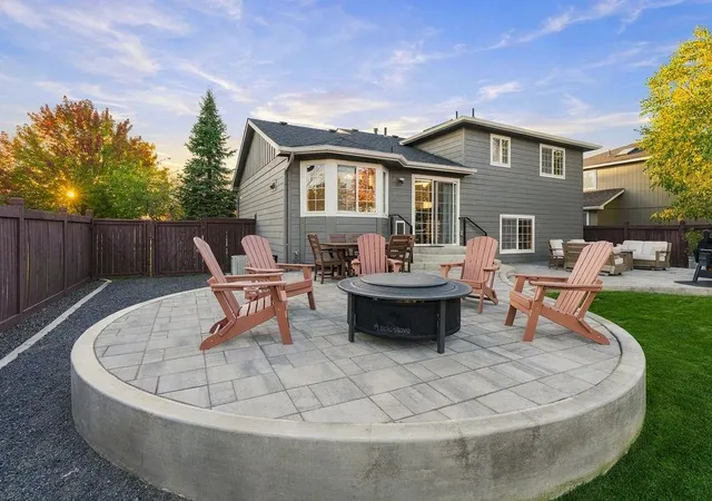 Photo 2 of Single family home for sale at 904 N Mitchell Ct, Liberty Lake, WA 99019 | MLS# 202625610 | Listing updated on 2026-10-09