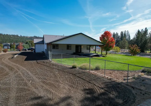 Photo 2 of Single family home for sale at 6184 N Khloe Ct, Nine Mile Falls, WA 99026 | MLS# 202625613 | Listing updated on 2026-10-09